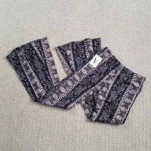 NWT Vibe flare pants